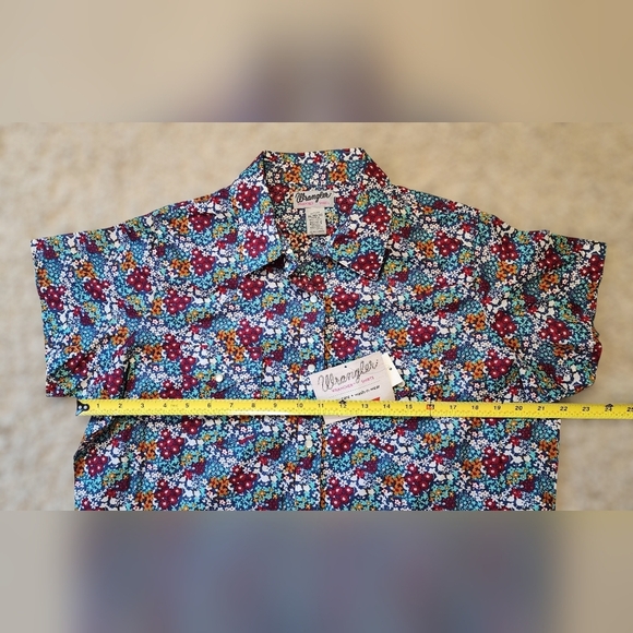 Wrangler NWT Wrancher Shirt XL Floral Print Short Sleeve Pearl Snaps Western - Picture 5 of 8